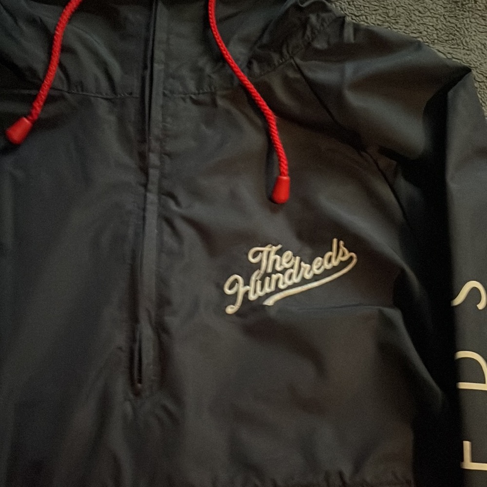 Small - Picture 2 of 4